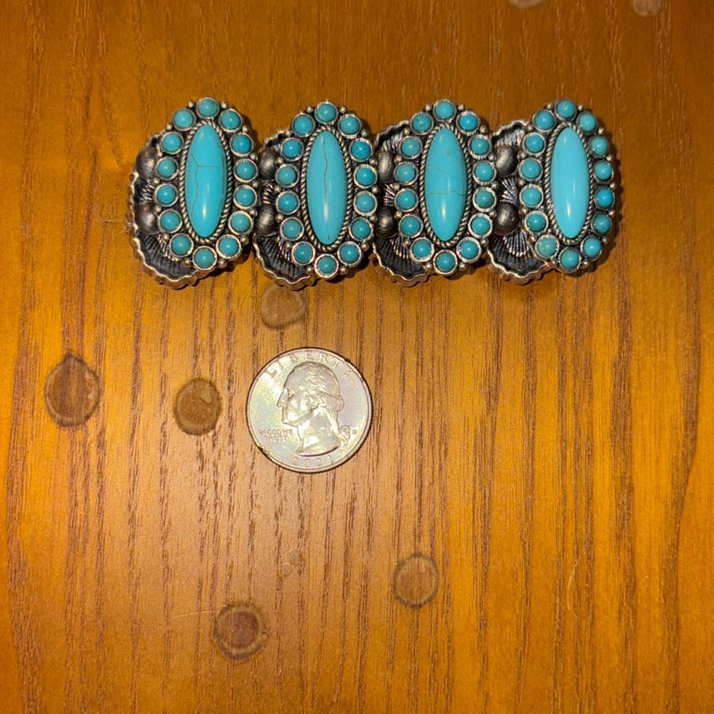 Adjustable bracelet